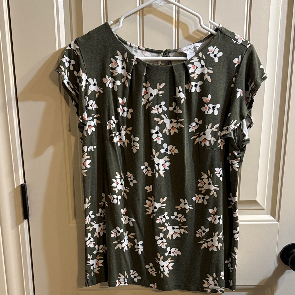 Cute Floral Green Women's Top